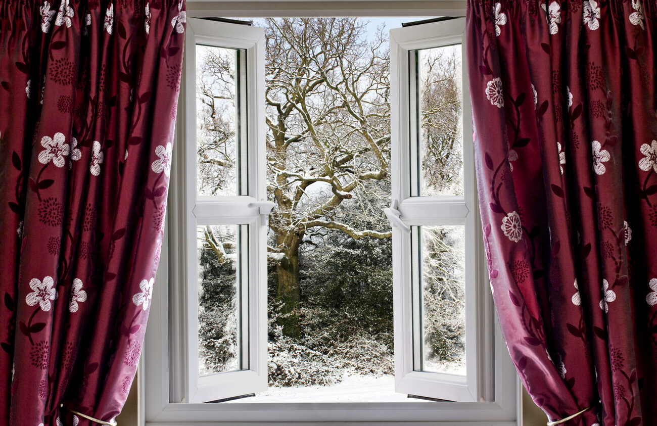 How triple glazed windows keep the cold out in winter